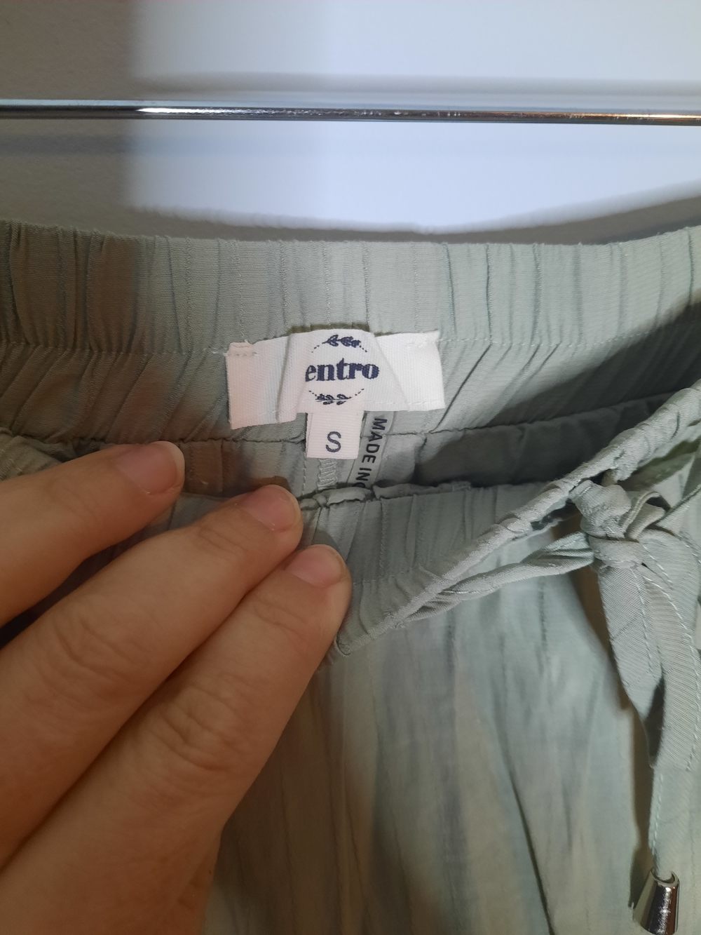 Sz Small, Light Sage Green Ruffle Hem Mini Skirt, Flowy, Flirty, Summer, Spring - Picture 4 of 5